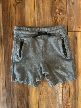 ⭐️Bundle 5 for $30 - GAP Boys Gray Knit Drawstring Shorts with Zip Pockets